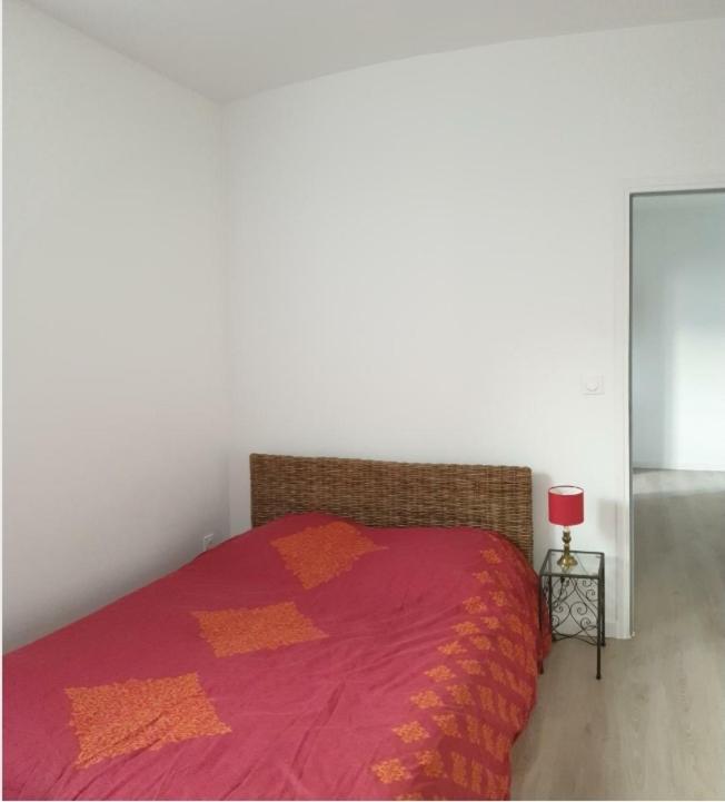 Appartement hyper-centre Epernay avec sauna et parking privé Camera foto
